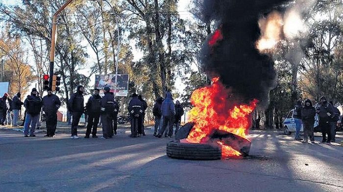 Intiman a Atanor a reincorporar a los 24 trabajadores despedidos