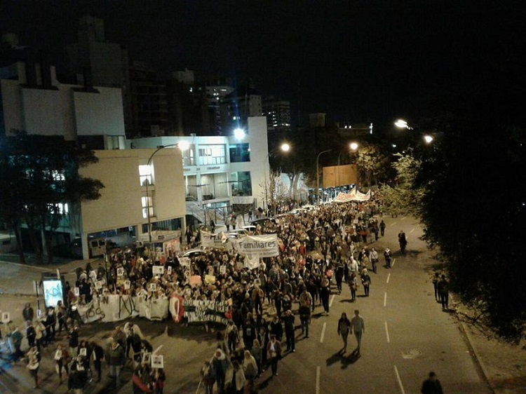 CIEN MIL CORDOBESES MARCHARON CONTRA EL 2 X 1 A GENOCIDAS.